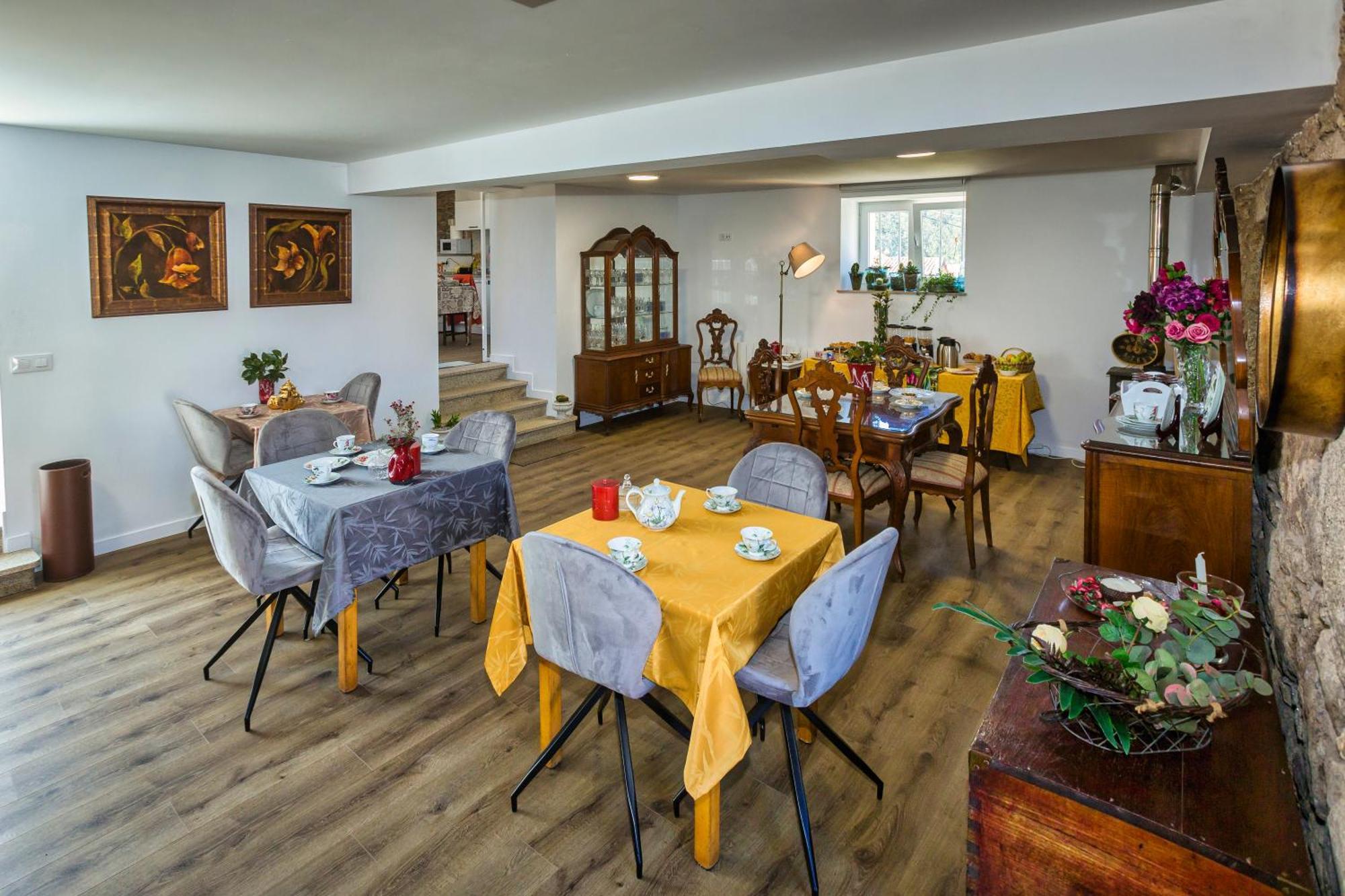 Maison d'hôtes Casa Lela Dumbría Extérieur photo