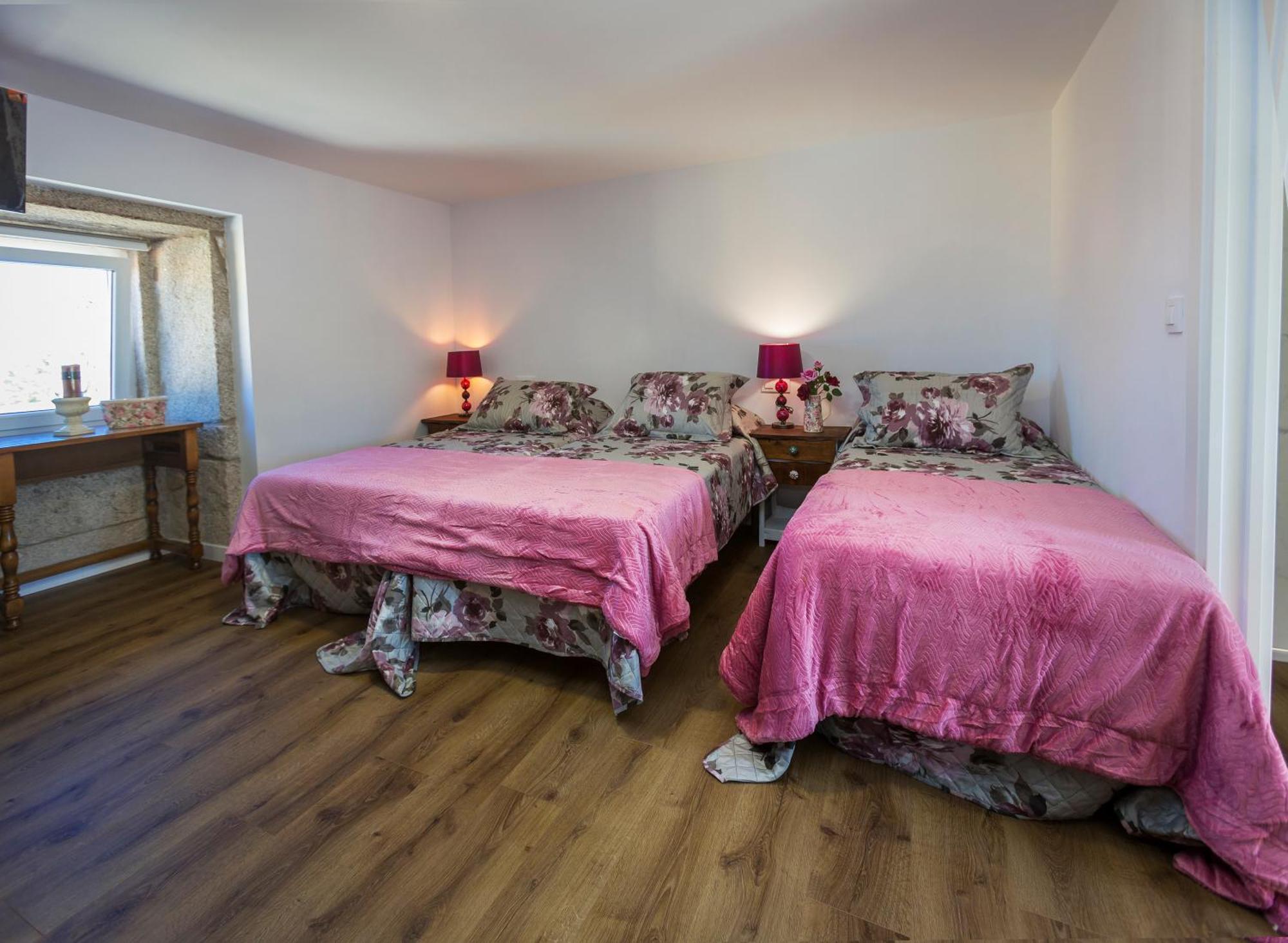 Maison d'hôtes Casa Lela Dumbría Extérieur photo